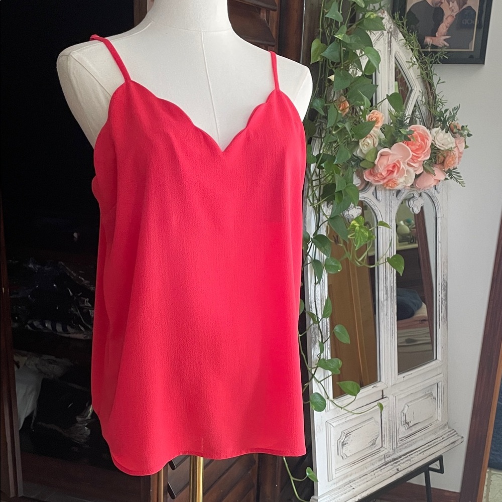 Monteau Vibrant Coral Red Scalloped Camisole Large